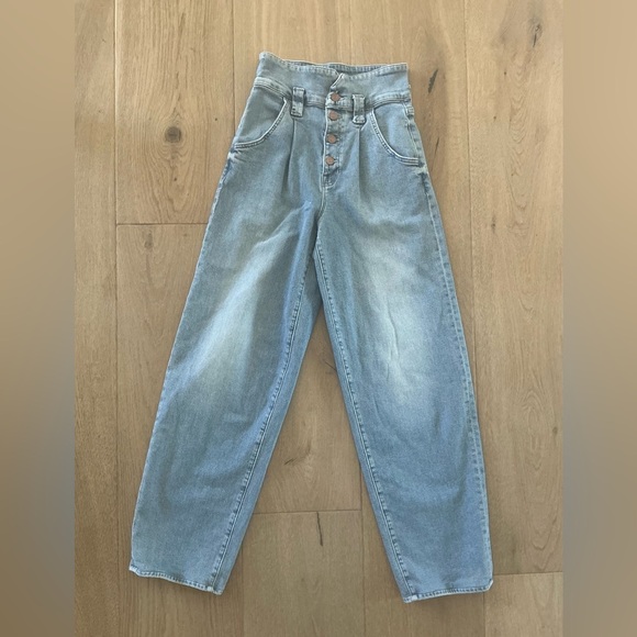 MOTHER Pixie bandit starlet sneak High-Waisted Light Blue Jeans. Size 25 - Picture 5 of 7